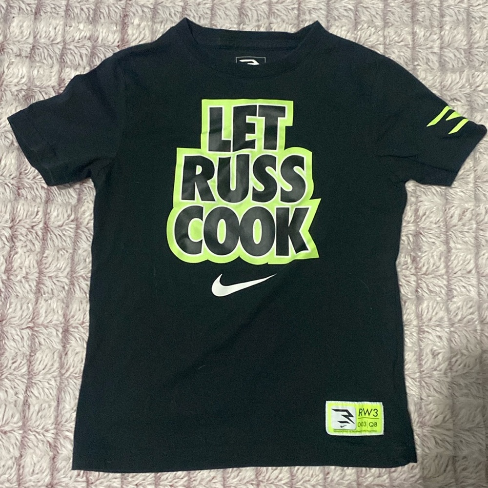 Russel Wilson Jogger Shirt Set